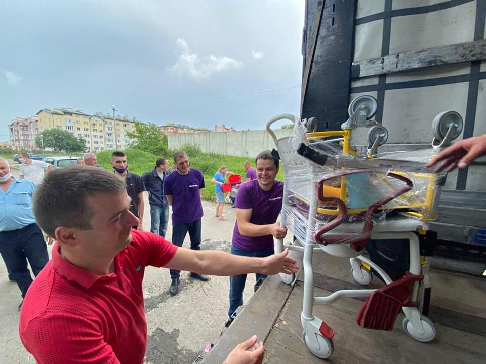 Німецький благодійний фонд HOPE передав на Львівщину медичне обладнання