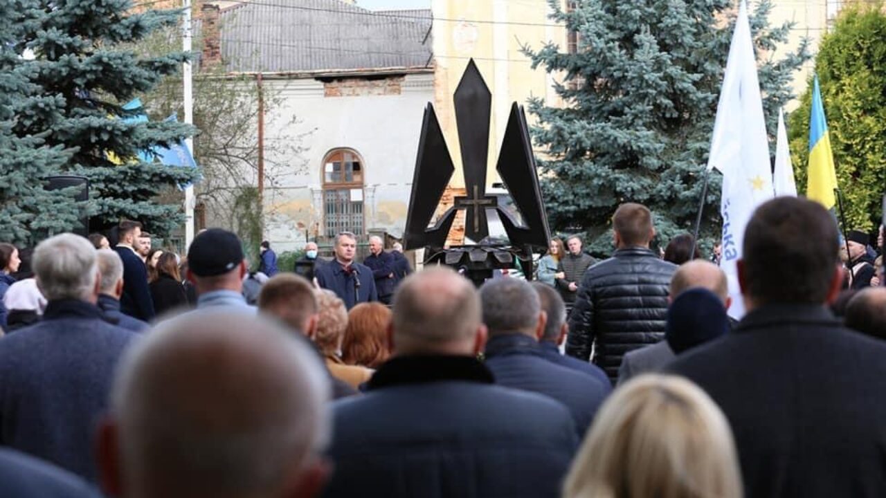 У Стрию відбулося відкриття пам’ятника Герою Небесної Сотні Юрію Дяковському