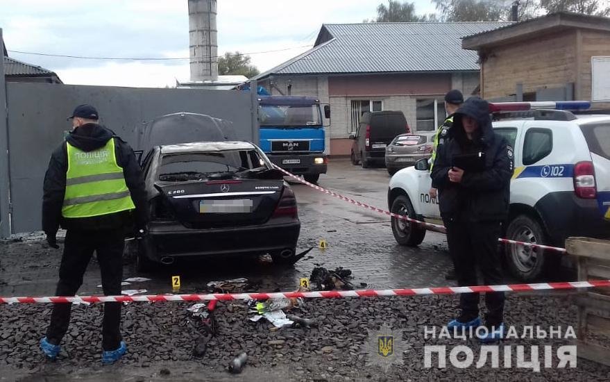 У Дрогобичі підпалили автомобіль кандидату на посаду голови ОТГ