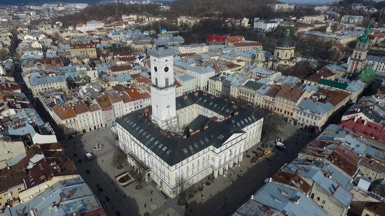 Сесію депутатів Львівської міської ради перенесли через коронавірус у мера