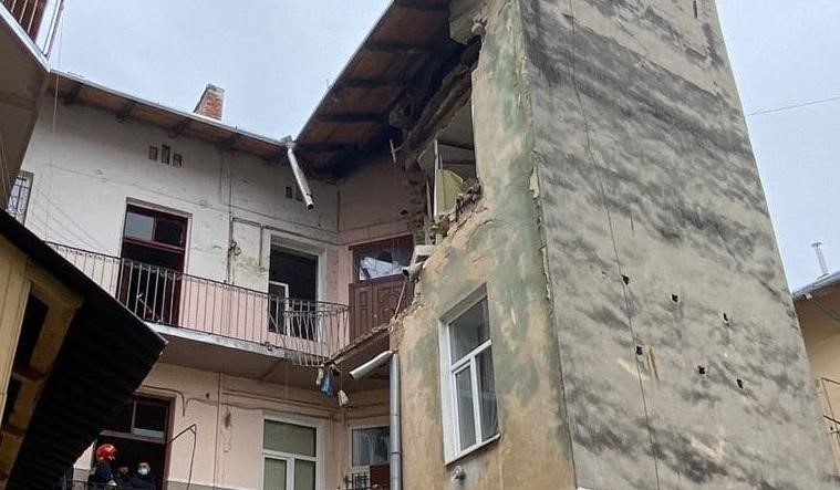 У Львові ремонтуватимуть будинок в аварійному стані за близько 900 тис. грн