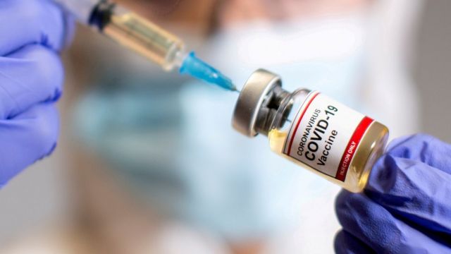 630 медиків у Львові отримали дозу вакцини від коронавірусу