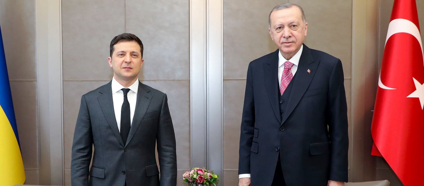 Україна і Туреччина підписали угоду про створення житла для кримських татар