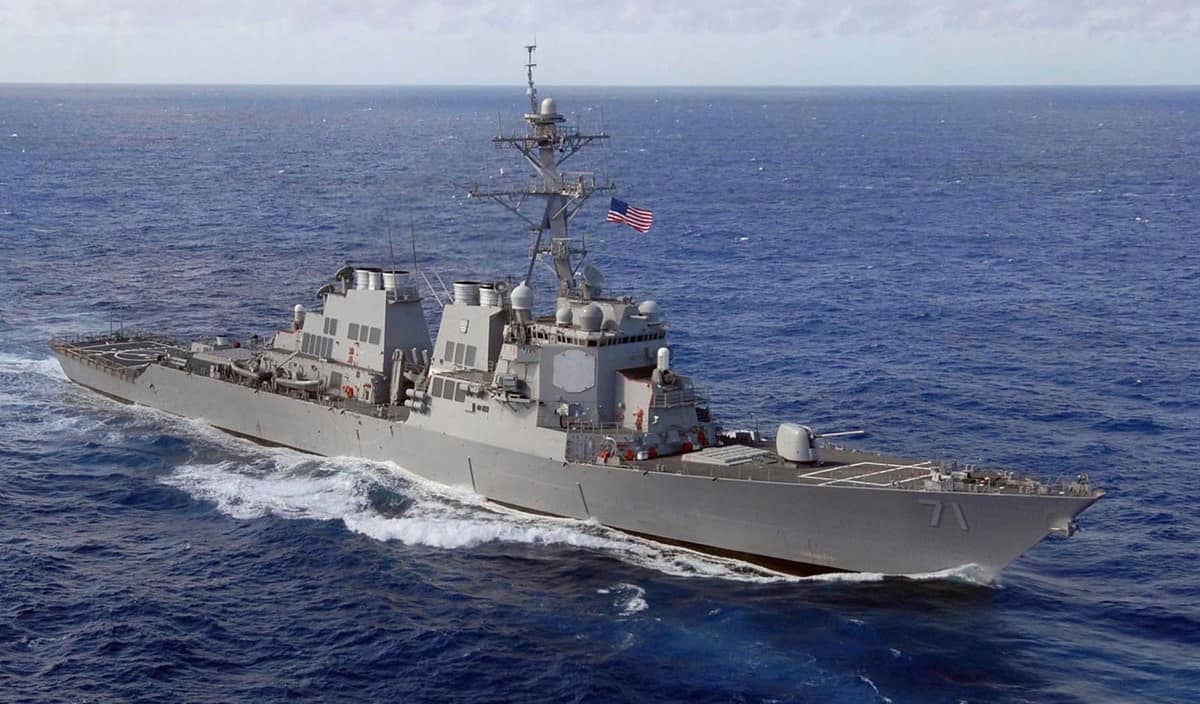Навчання Sea Breeze: есмінець США увійшов у Чорне море