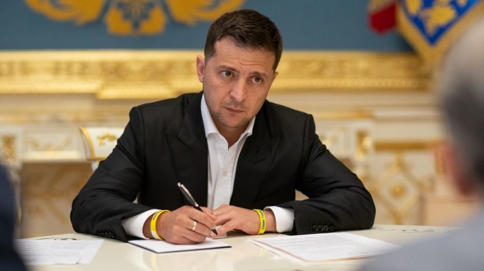 Зеленський призначив нових послів України в чотирьох країнах