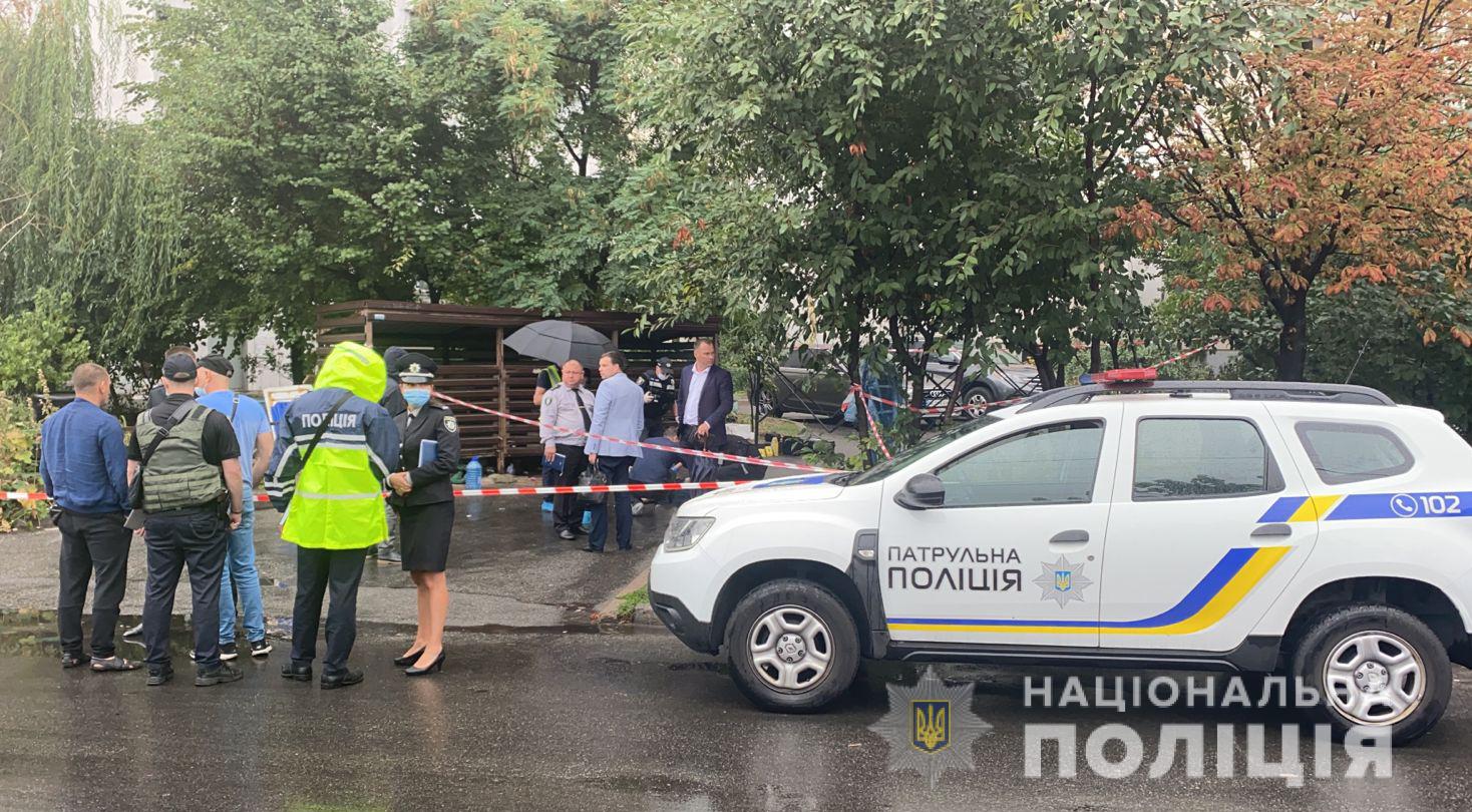 Сутичка у Києві: невідомі побили та застрелили чоловіка