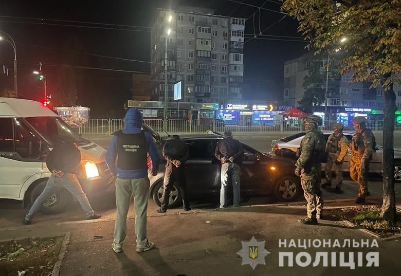 У Києві поліція затримала банду, яка труїла людей: одна з жертв померла (відео)