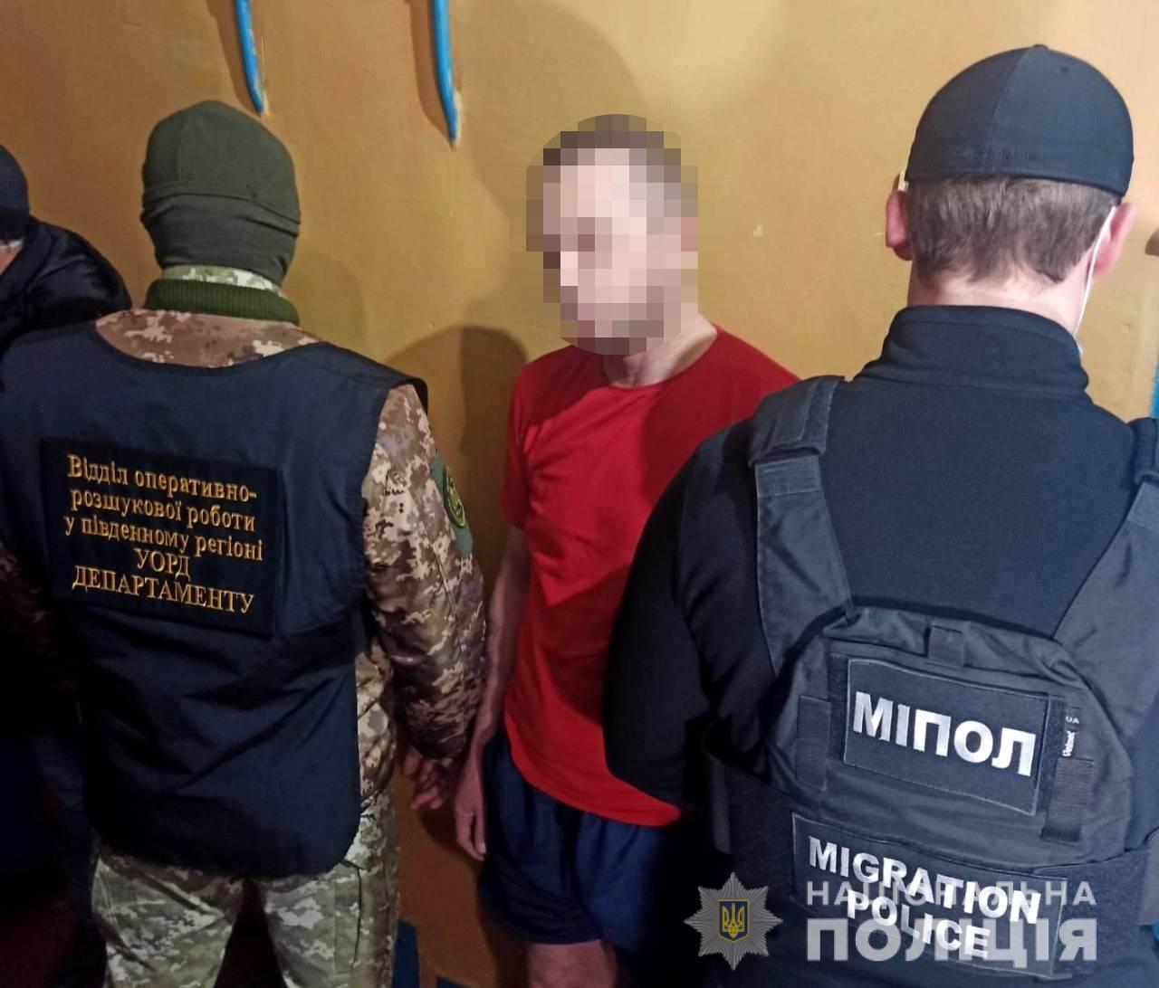 За 100 тисяч гривень: в Одесі правоохоронці запобігли замовному вбивству підприємця (фото)