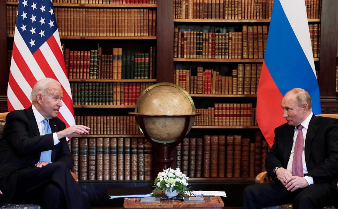 Переговори Байдена і Путіна: у Зеленського розповіли, чого очікують від онлайн-зустрічі