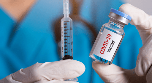 Бустерне щеплення може підвищувати ефективність вакцин проти «Омікрону» до 75%
