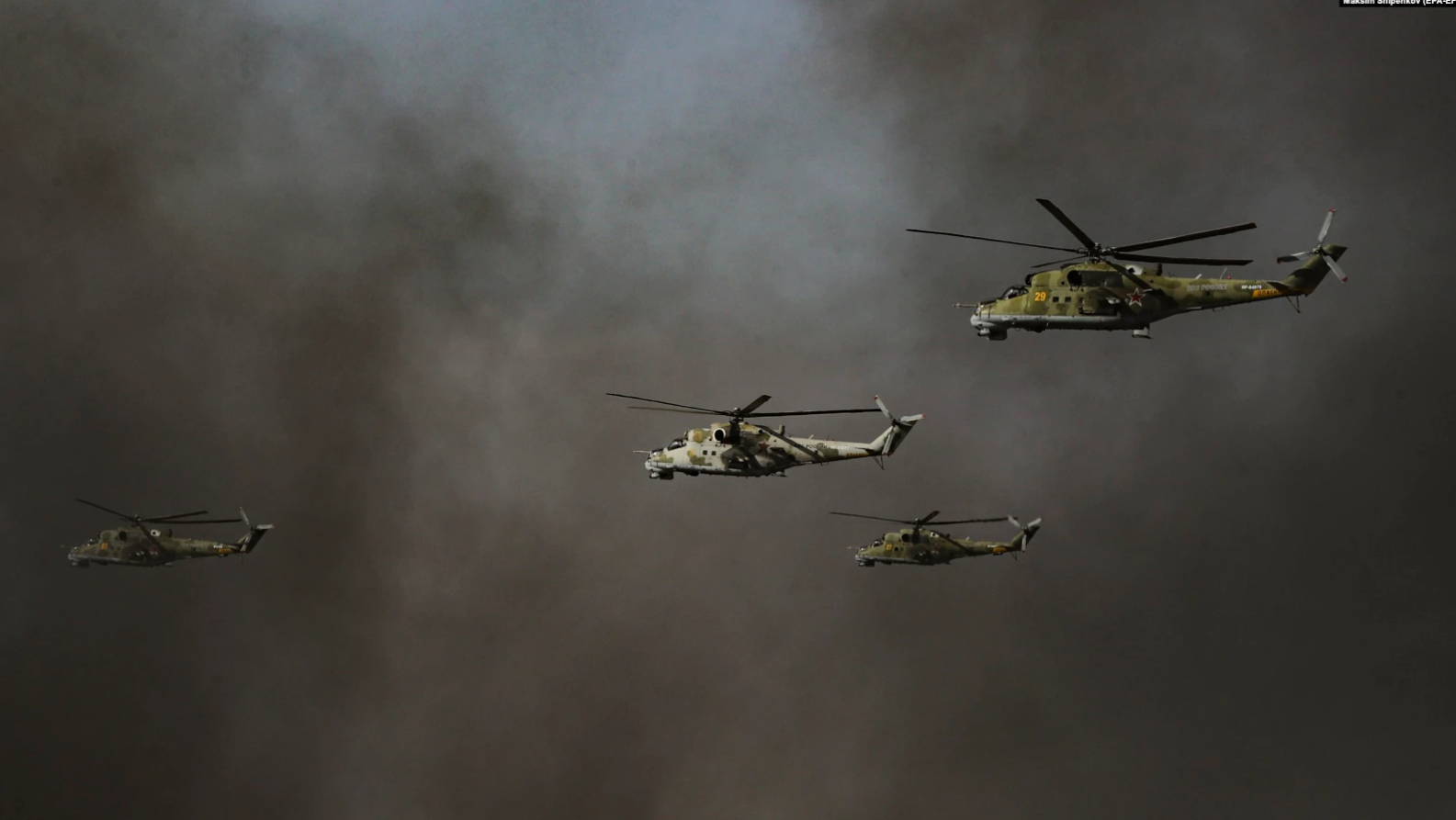 Росія переміщує до кордонів з Україною військові гелікоптери - NYT