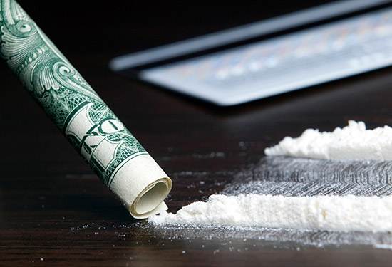 Засудили на 6 років: наркоторговець ввіз до України кокаїн на 10 млн грн