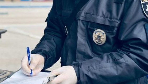 На Закарпатті поліцейські склали 26 протоколів за порушення правил карантину (відео)