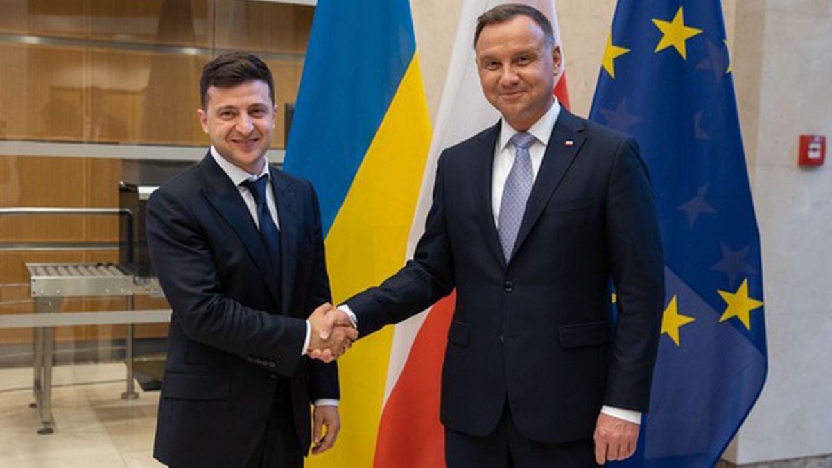 Зеленський зустрівся з Президентом Польщі Дудою: обговорюватимуть питання безпеки