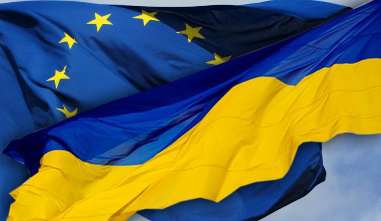 Європарламент збирається підтримати надання Україні статусу кандидата на вступ (відео)
