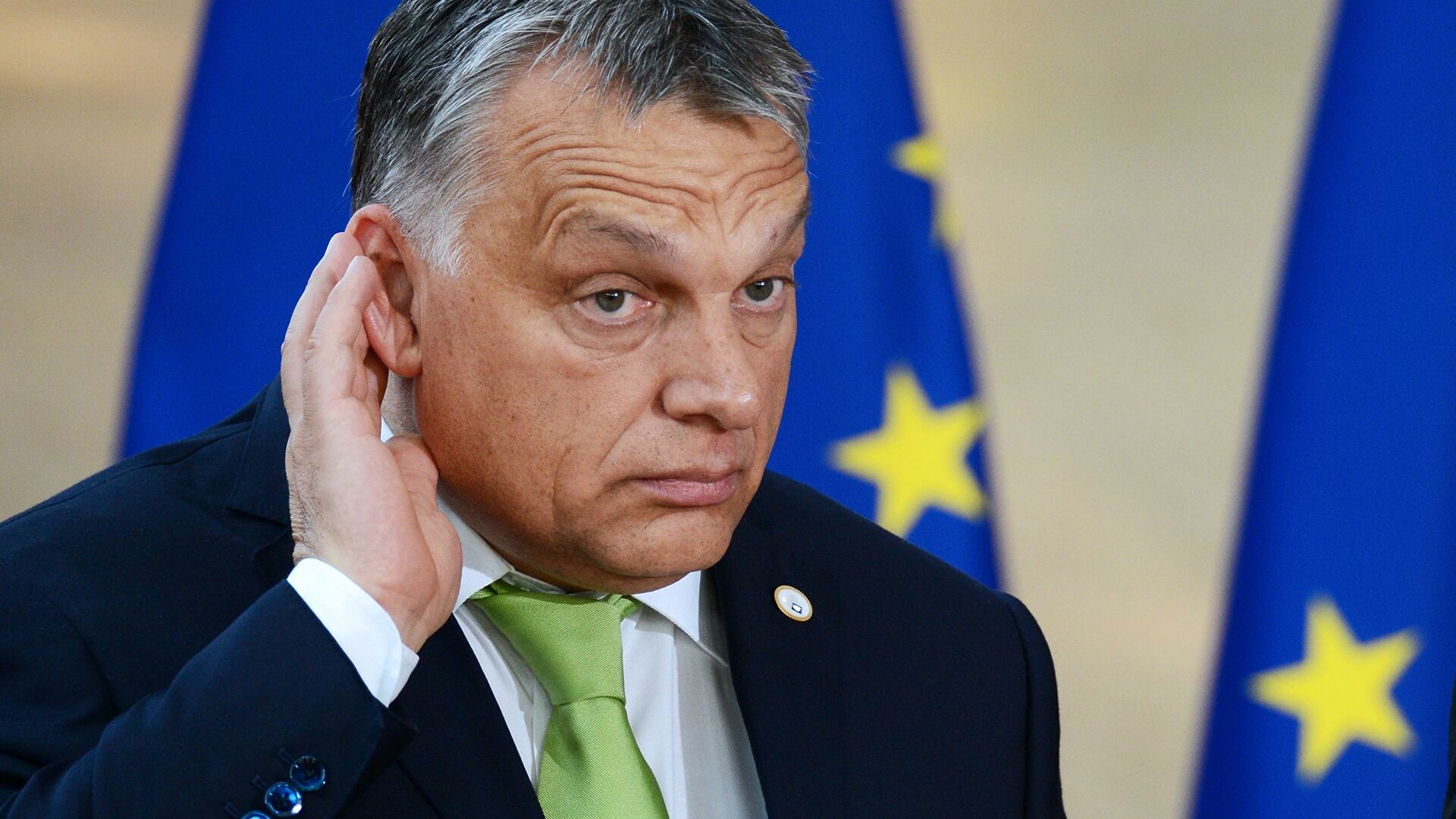 Орбан указом заборонив постачати Україні зброю через Угорщину