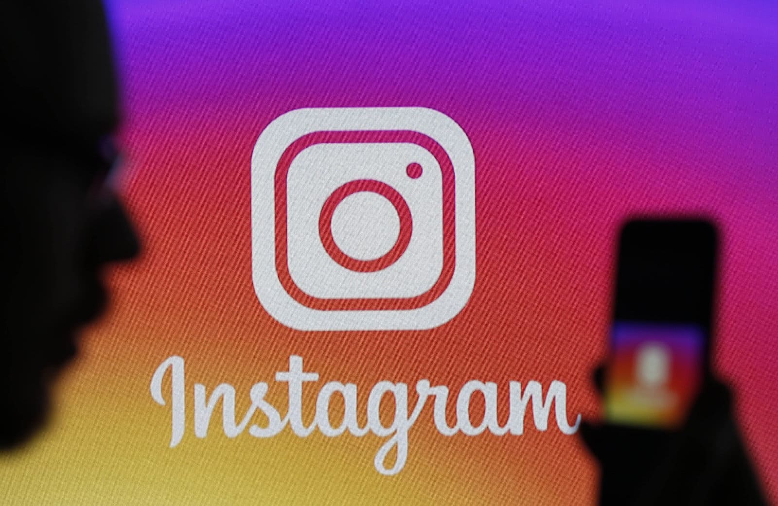 У Росії припинить працювати соцмережа Instagram