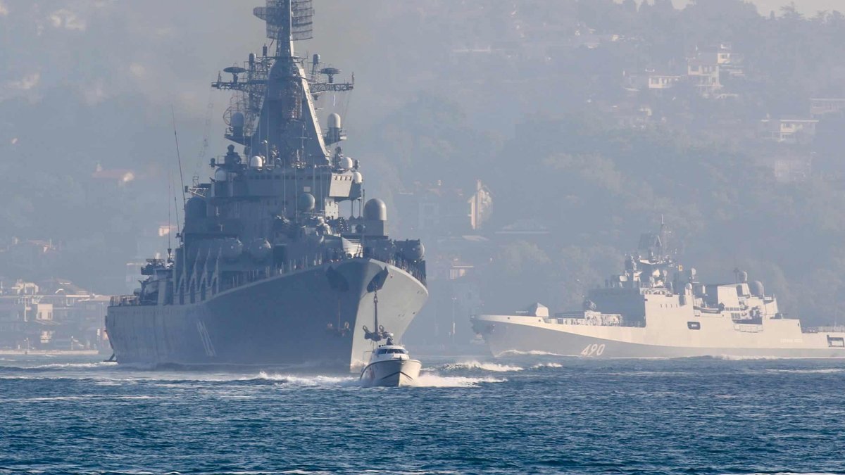 Щойно ворог відкрив вогонь по Маріуполю з 4-х російських кораблів