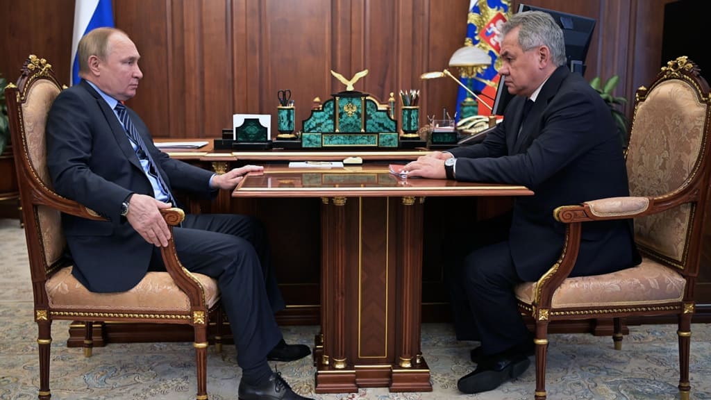 Шойгу набрехав Путіну про "взяття Маріуполя" (відео)