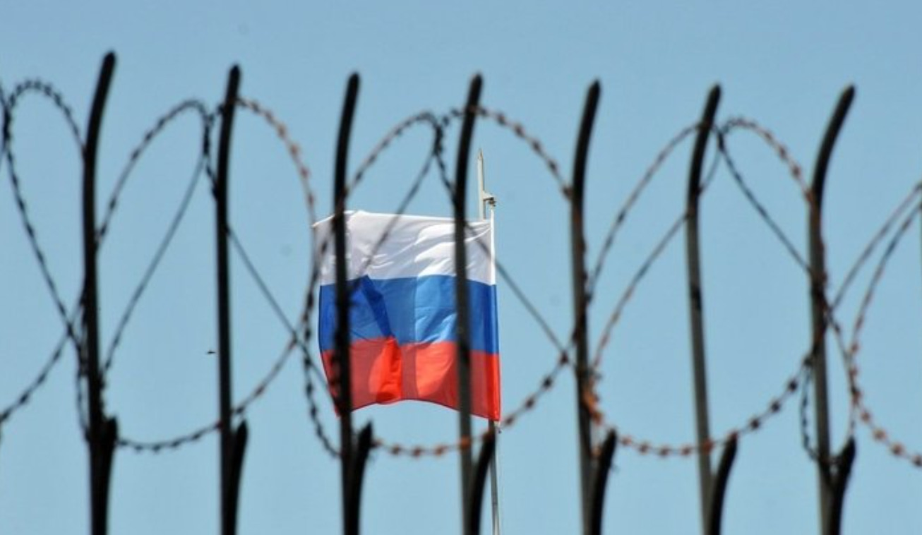 В Україні запустили телеграм-бот для розшуку російських активів