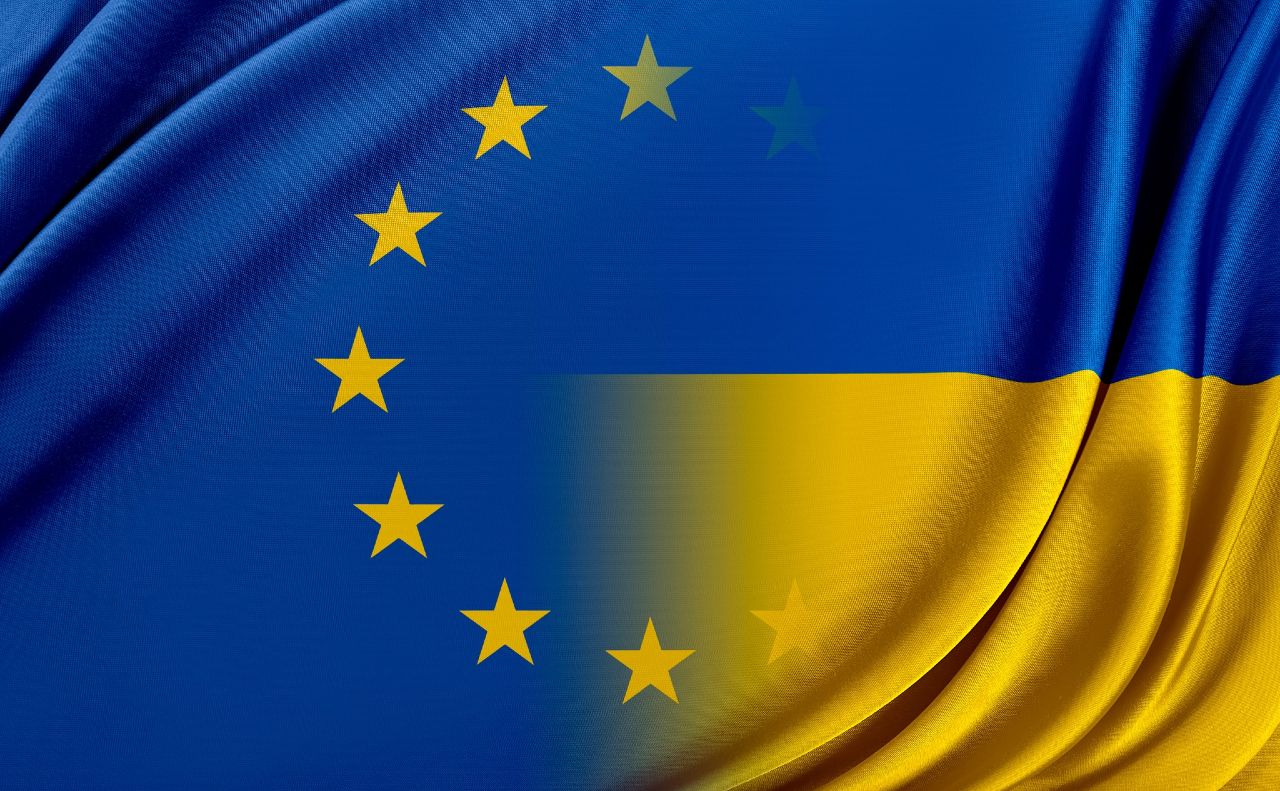 ЗМІ повідомили, що усі 27 країн ЄС підтримають надання Україні статусу кандидата