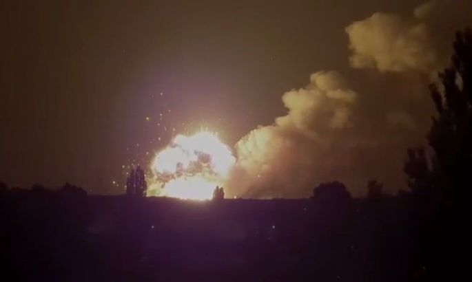 ЗСУ знищили 2 російських склади боєприпасів на Херсонщині (відео)