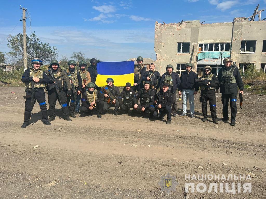 У трьох звільнених районах Харківщини поліція вже відновила свою роботу