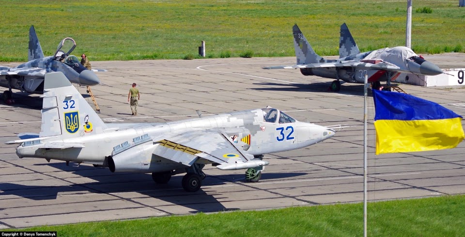 Українська авіація знищила до 20 одиниць техніки та опорний пункт окупантів