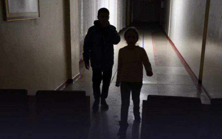 На Херсонщині окупанти хочуть вивезти школярів до Криму під виглядом «оздоровлення»