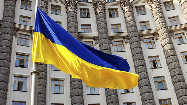В Україні скасували податки на ввезення генераторів, акумуляторів та обігрівачів