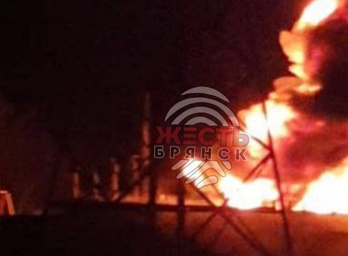 У брянській області пролунали вибухи, частина району залишилася без світла