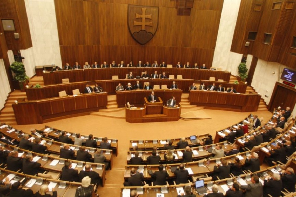 Парламент Словаччини визнав рф спонсором тероризму, а російський режим терористичним