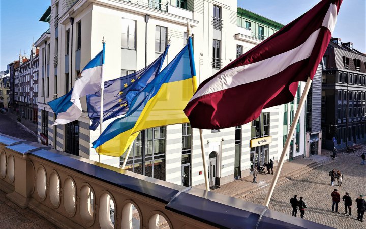 Україна отримала від Латвії допомоги на суму понад 300 млн євро