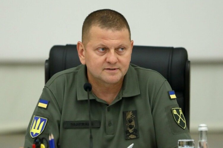 Залужний обговорив постачання озброєння Україні з командувачем Обʼєднаних збройних Сил НАТО в Європі
