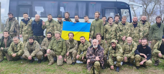 Сьогодні додому з полону повернули 130 українських військових