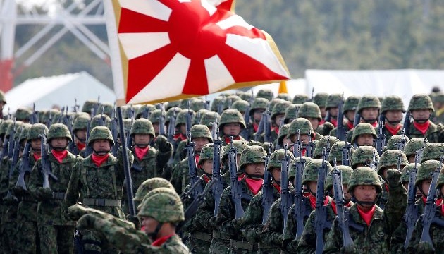 Наземні сили самооборони Японії провели масштабні навчання
