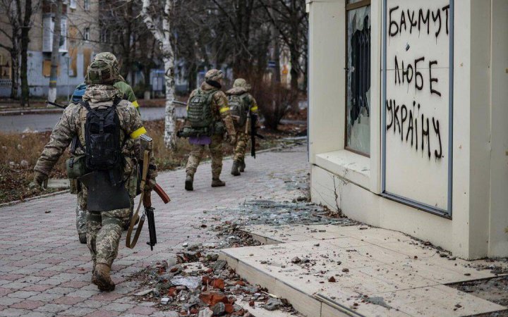 На південному фланзі довкола Бахмута є певні просування - Маляр