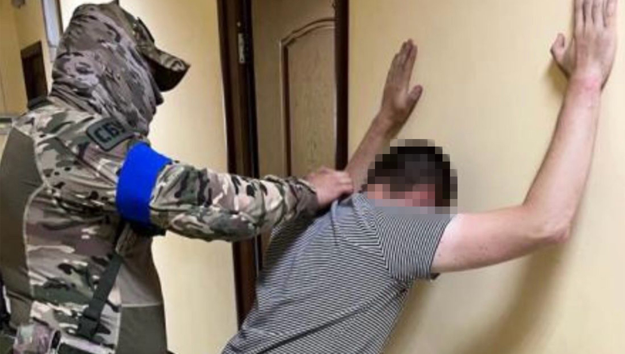 В Одесі чоловік під виглядом волонтера-рятувальника наводив російські ракети по місту