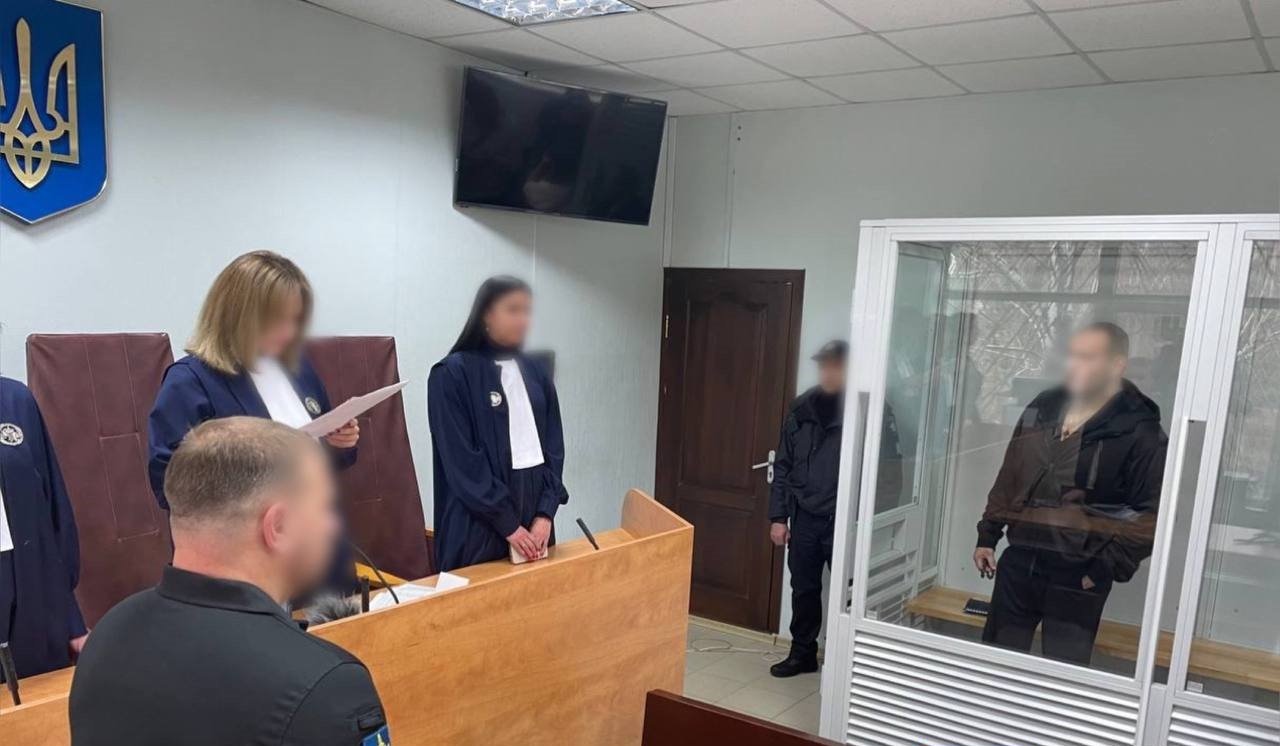 Наводив ракети на Харківську ОДА: до довічного увʼязнення засуджено російського агента
