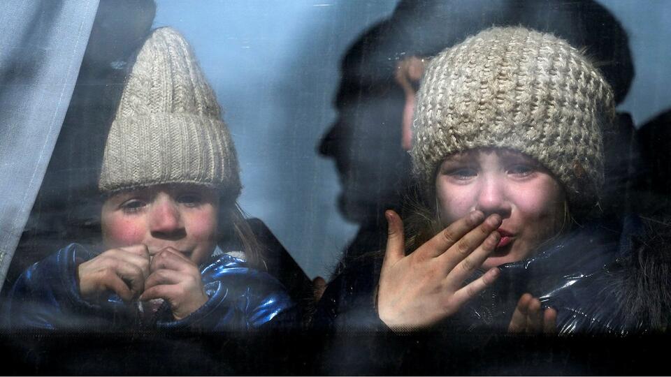 Окупанти планують взимку вивезти 10 тис. дітей з ТОТ до Москви на ВДНГ