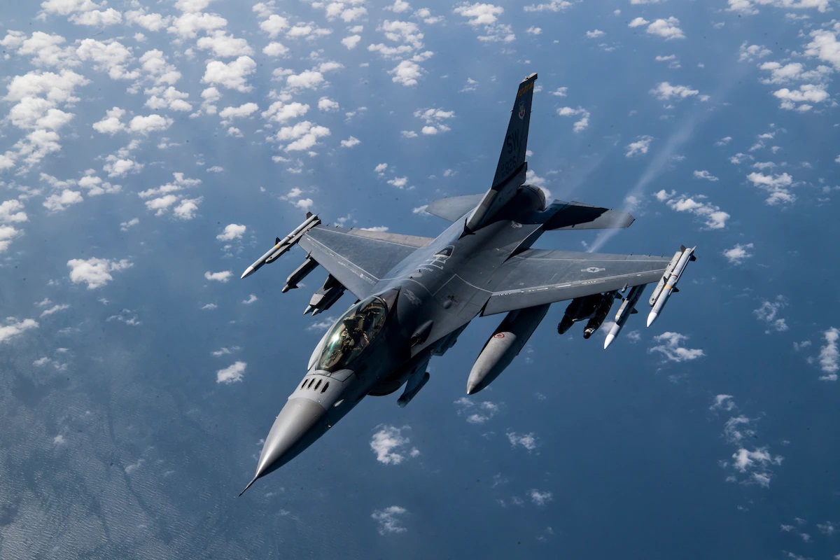 Ігнат: у боротьбі проти КАБів допоможуть F-16