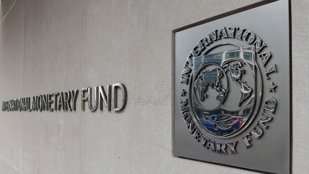 МВФ наклав мораторій на виплату зовнішнього боргу України