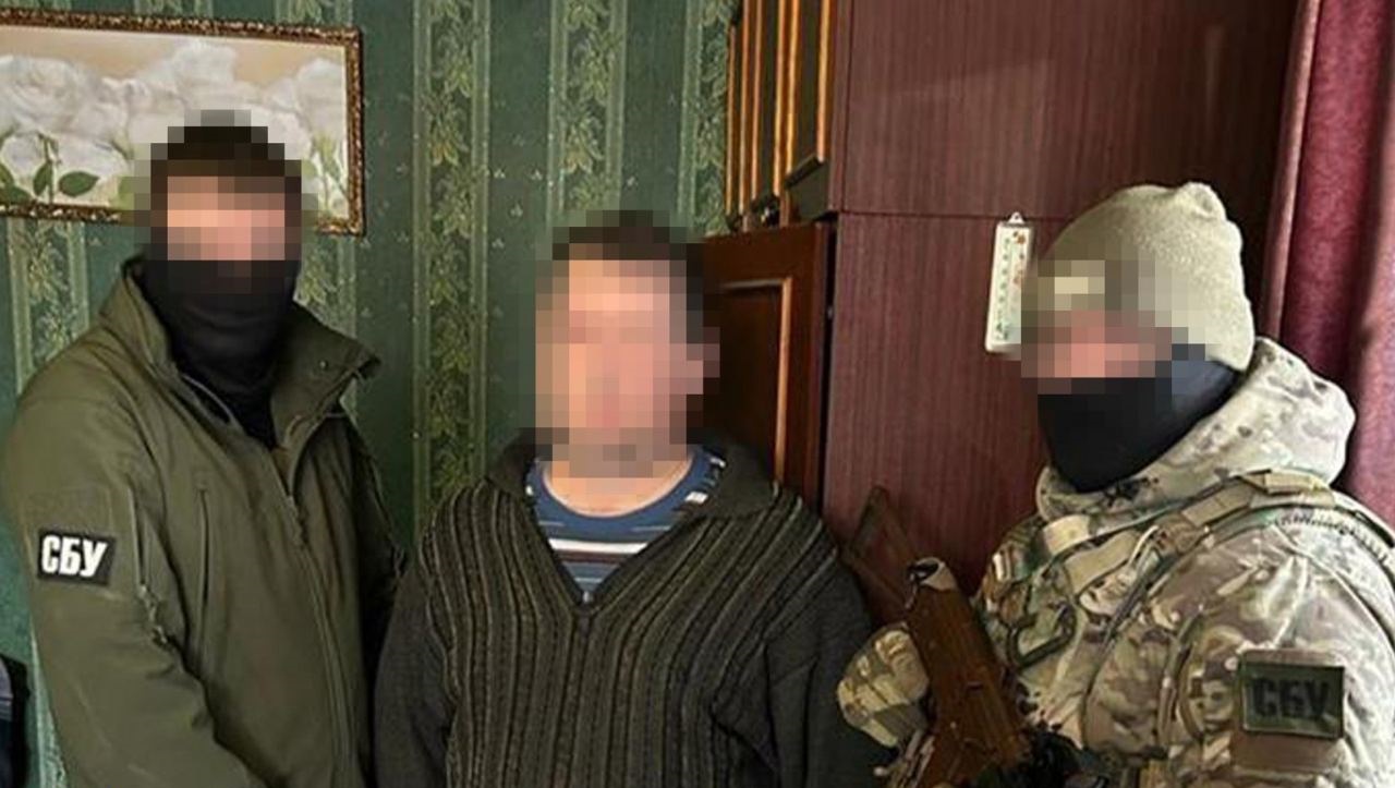 Шпигував за артилерією ЗСУ під Авдіївкою: російський інформатор отримав 12 років тюрми