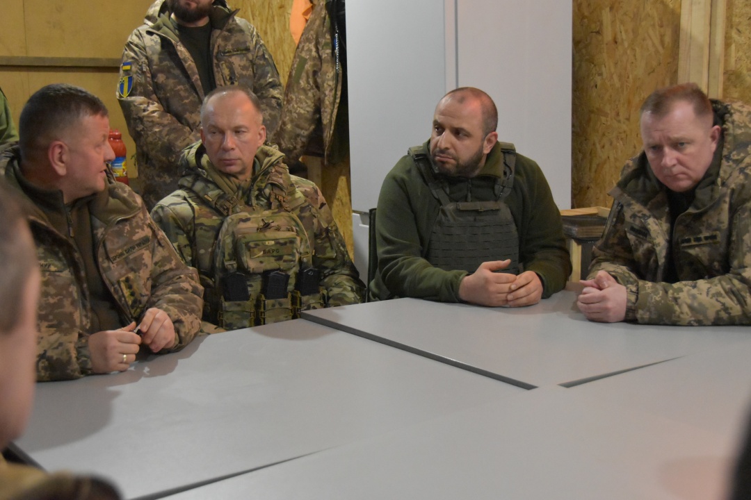 Умєров, Залужний і Шаптала відвідали позиції Сил оборони в районі Куп’янська