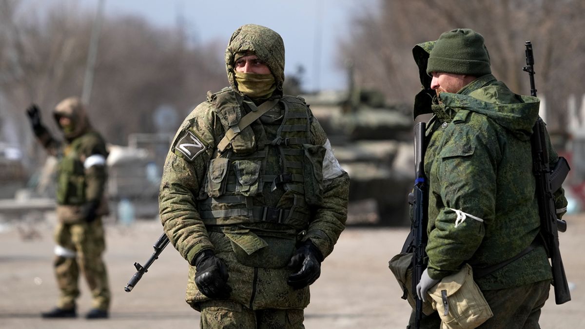 Окупанти на ТОТ розміщують техніку в заповідниках
