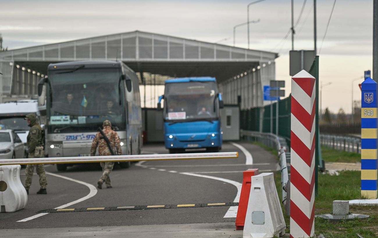 Послуга єЧерга стане доступною для автобусів на всіх пунктах пропуску з ЄС і Молдовою