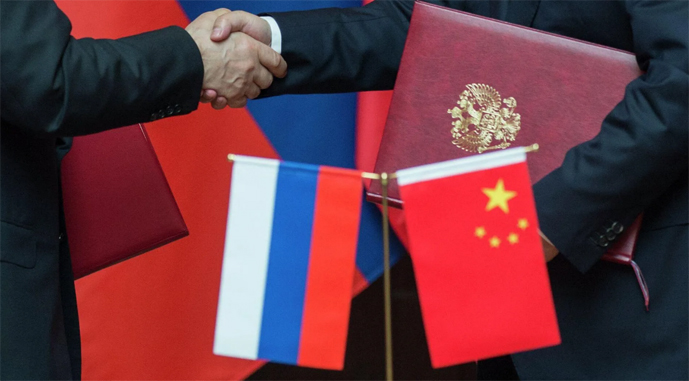 Китай надає РФ економічну допомогу