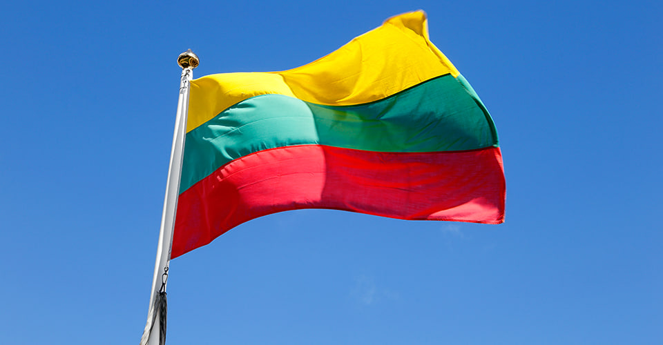 У Литві планують позбавляти посвідки на проживання росіян і білорусів