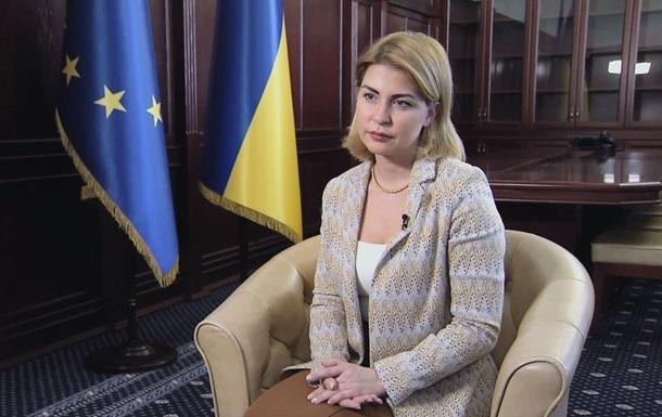 Україна не буде примусово повертати чоловіків призовного віку з-за кордону ‒ Стефанішина