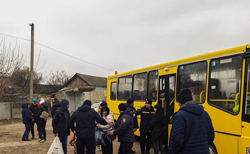 З Білопільської громади Сумщини евакуювали 30 жителів